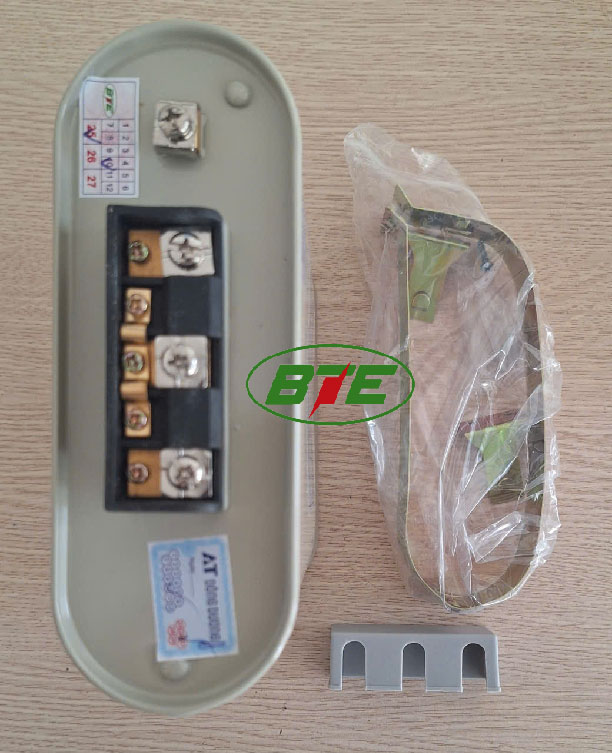 Tu-bu-dau-415V-15kVAR-Nuintek-ENU-41215KS-02